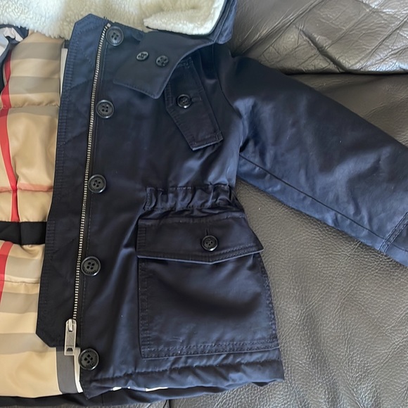 BURBERRY TODDLER WINTER JACKET 12Months - Picture 4 of 8